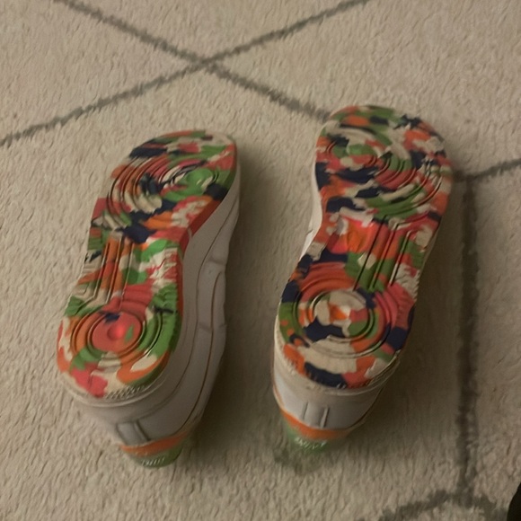 Air Force 1 LV8 Drawing - Picture 7 of 7